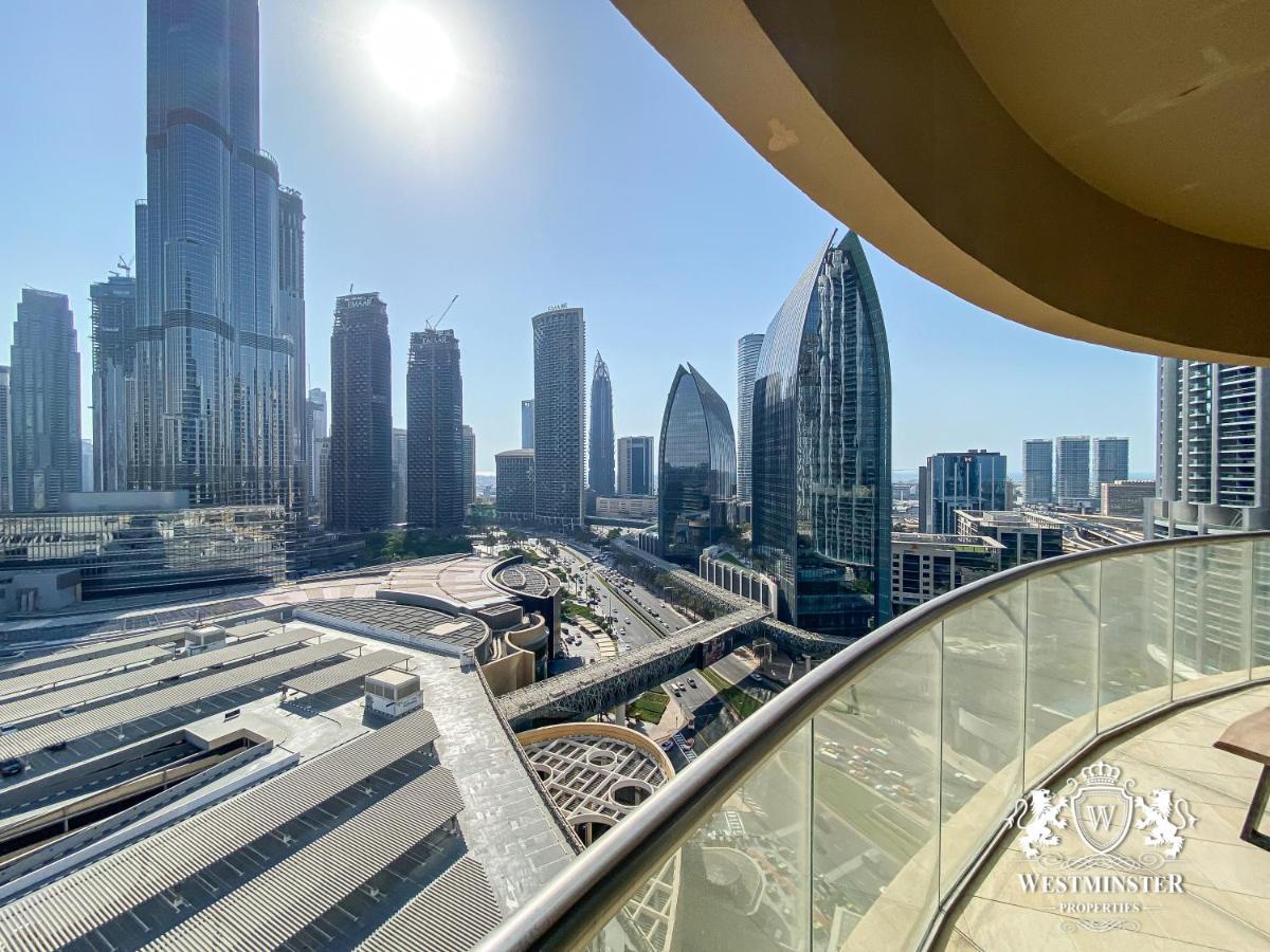 Westminster Dubai Mall Exteriér fotografie View from the balcony of a typical apartment