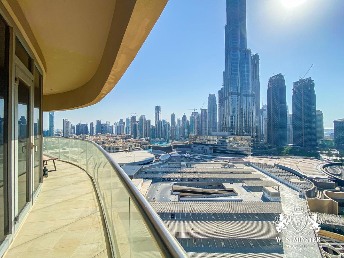 Westminster Dubai Mall Exteriér fotografie View from the balcony of a typical apartment