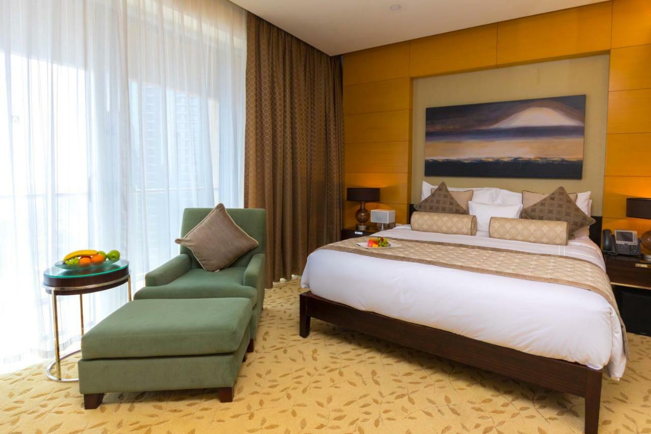 Westminster Dubai Mall Exteriér fotografie A bedroom at the hotel